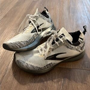 Brooks Women’s Black and White Running Shoes